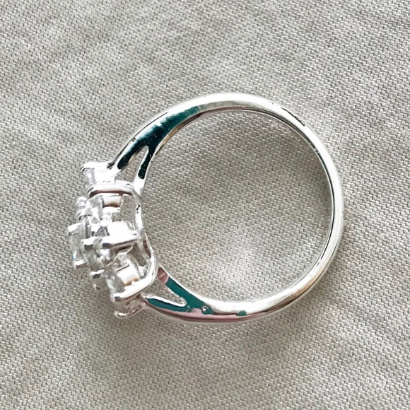 Snowflake ring - Picture 3 of 4